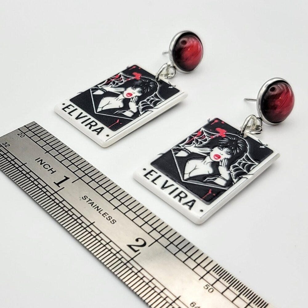 Spooky Elvira Red Tarot Women's Halloween Fashion Dangle Earring - Picture 3 of 3